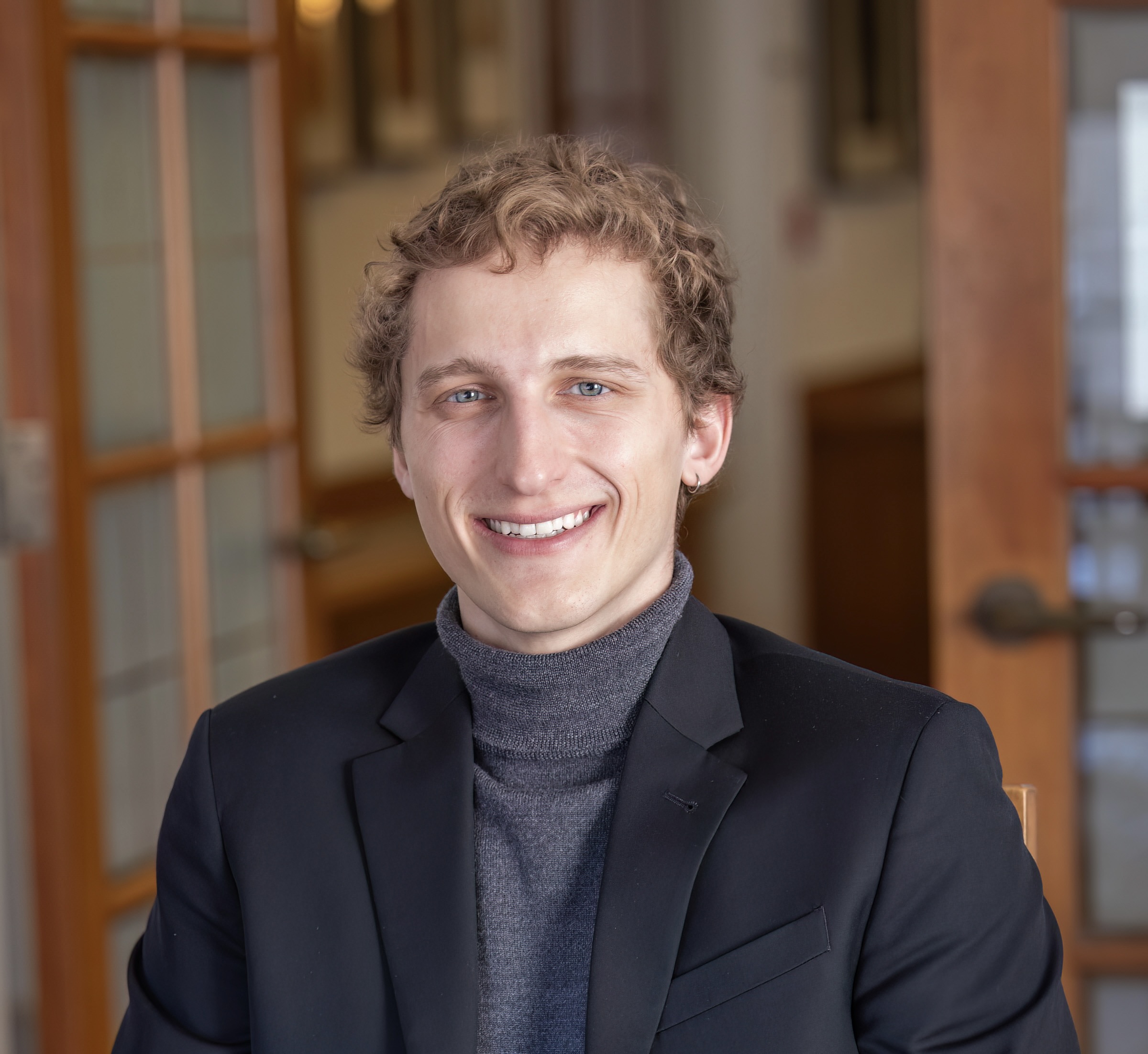 Headshot of Adrian Scheibler